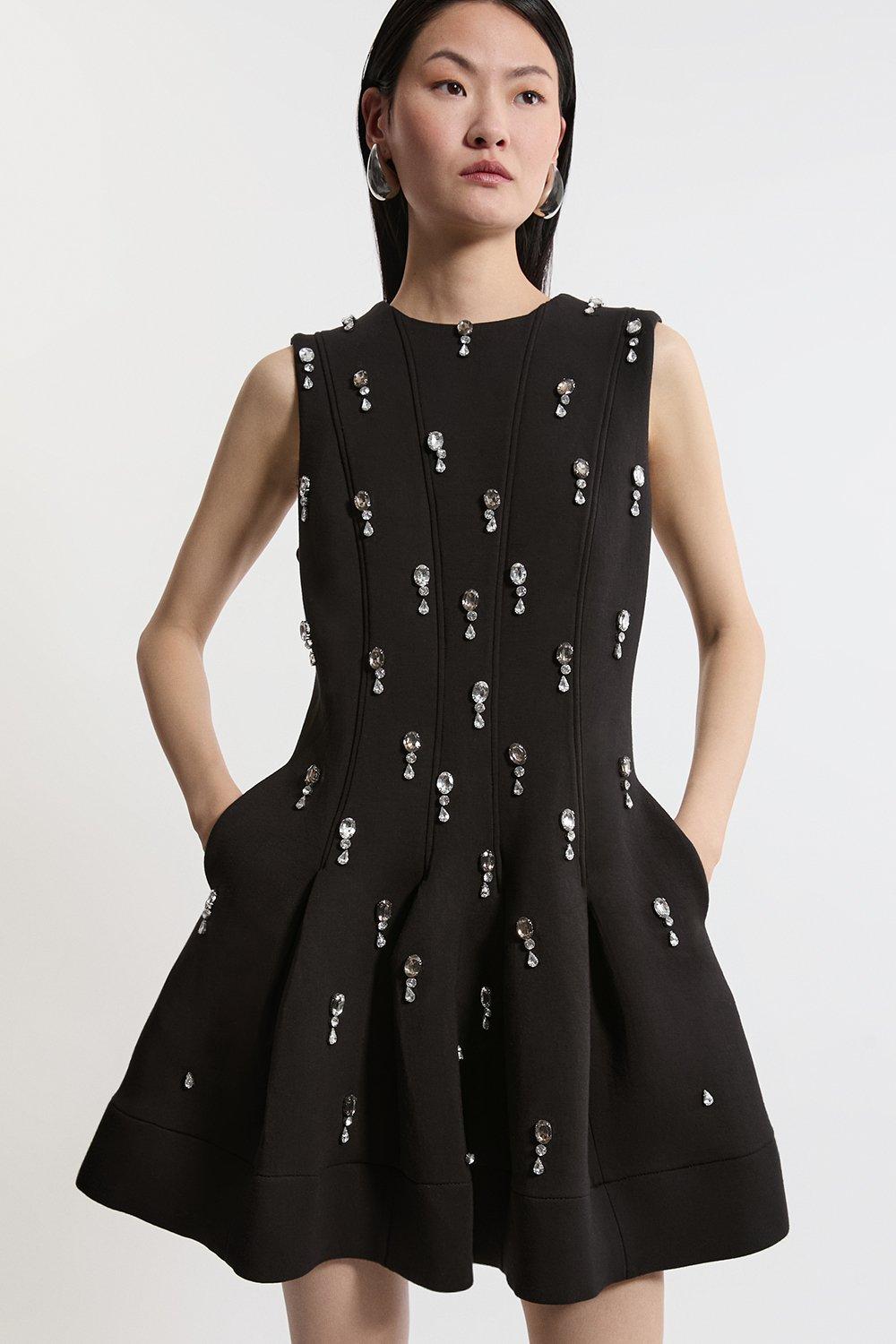 【KAREN MILLEN】カットワーク ビーズ 刺繍 ミニドレス Cutwork Beaded Embroidered Woven Mini Dress | Karen Millen