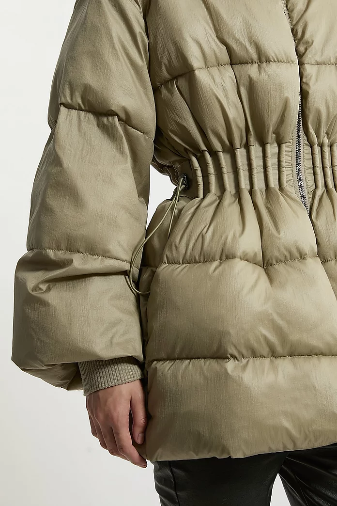 Quilted Drawstring Waist Hooded Rib Cuff Puffer Jacket Quilted Drawstring Waist Hooded Rib Cuff Puffer Jacket
