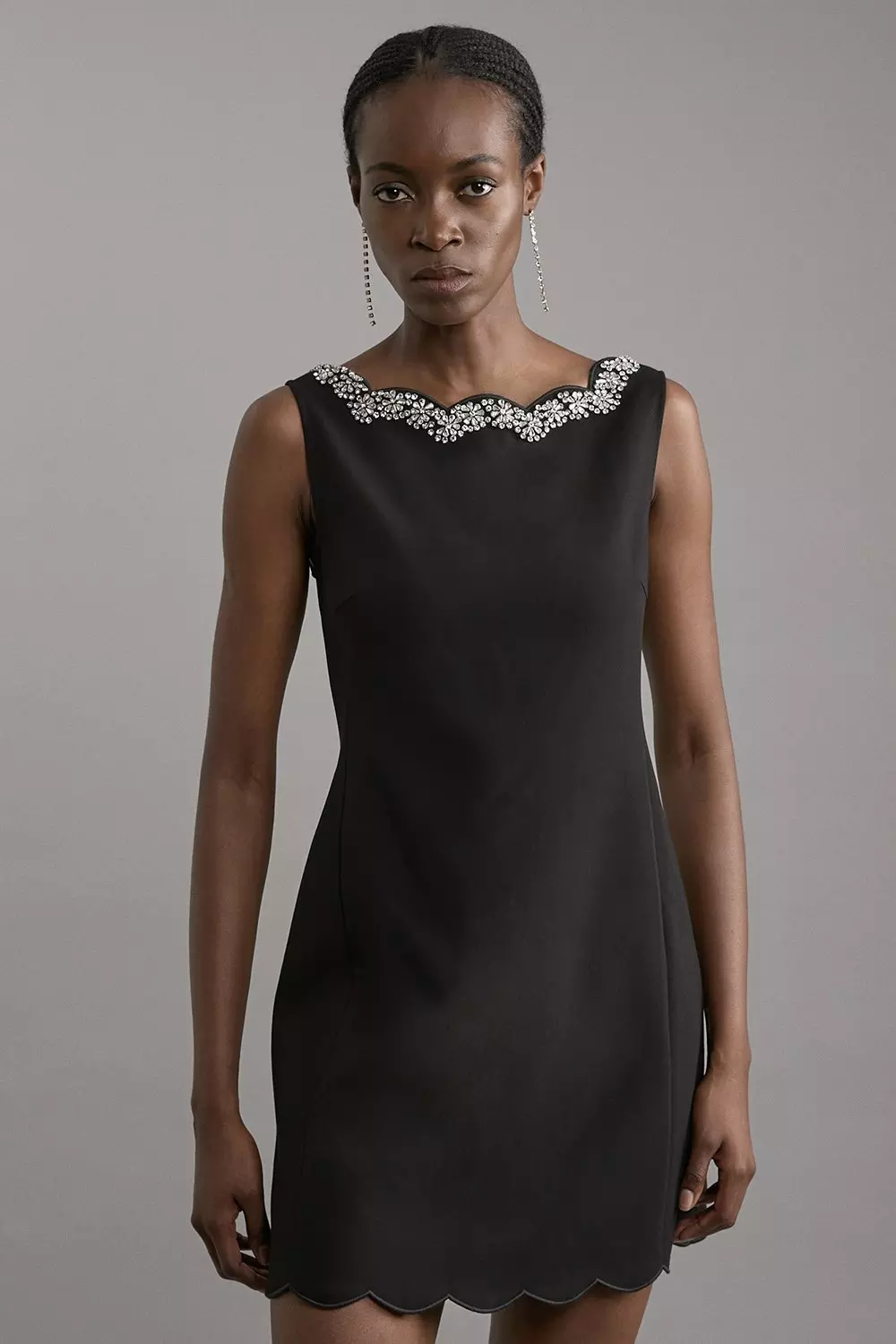 Black dress with scalloped neckline hotsell