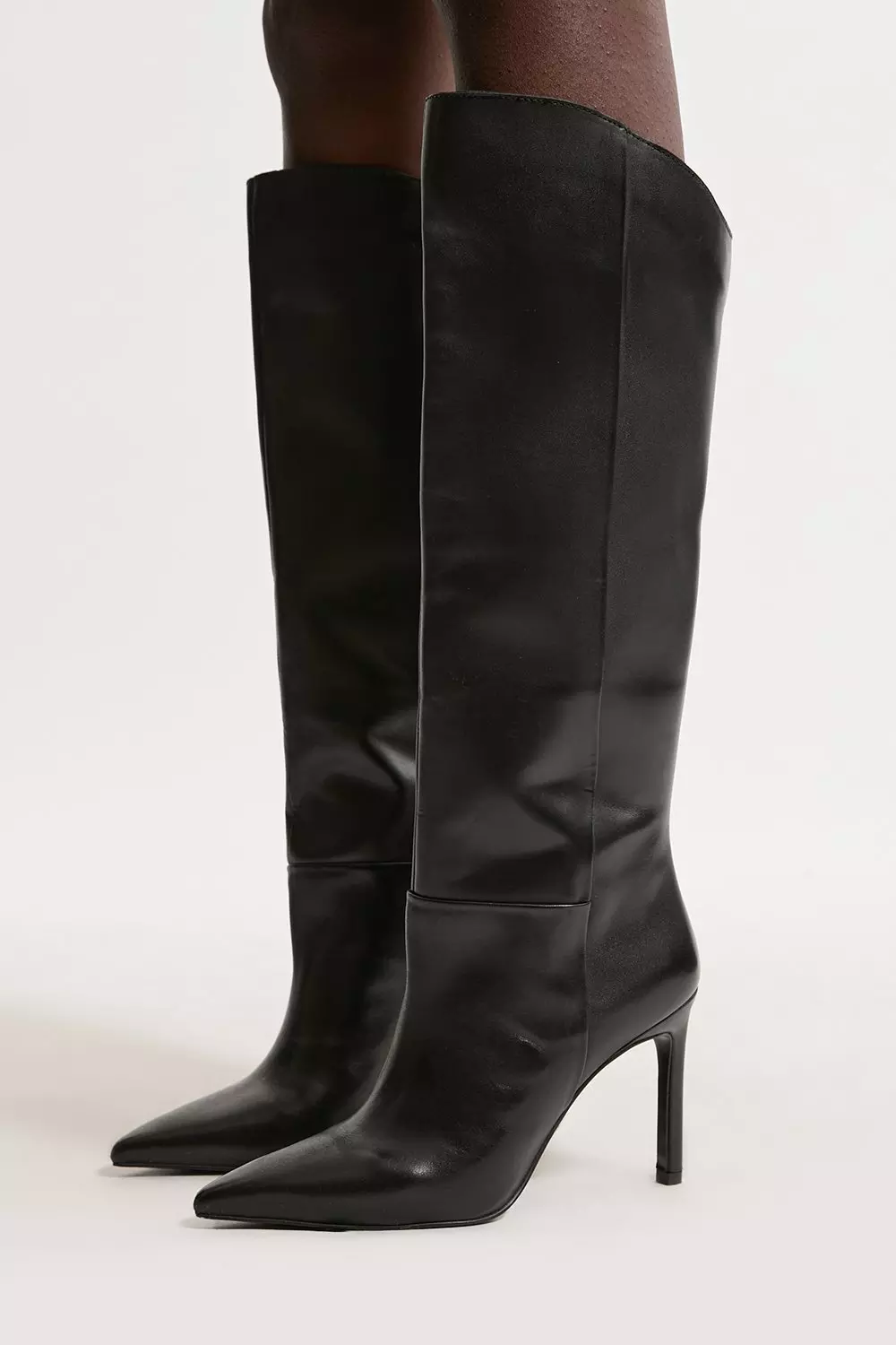 Black Leather Pointed High Heel Western Boot alternative image
