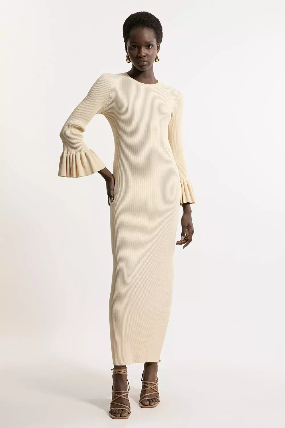 Ribbed midi fashion dress with sleeves