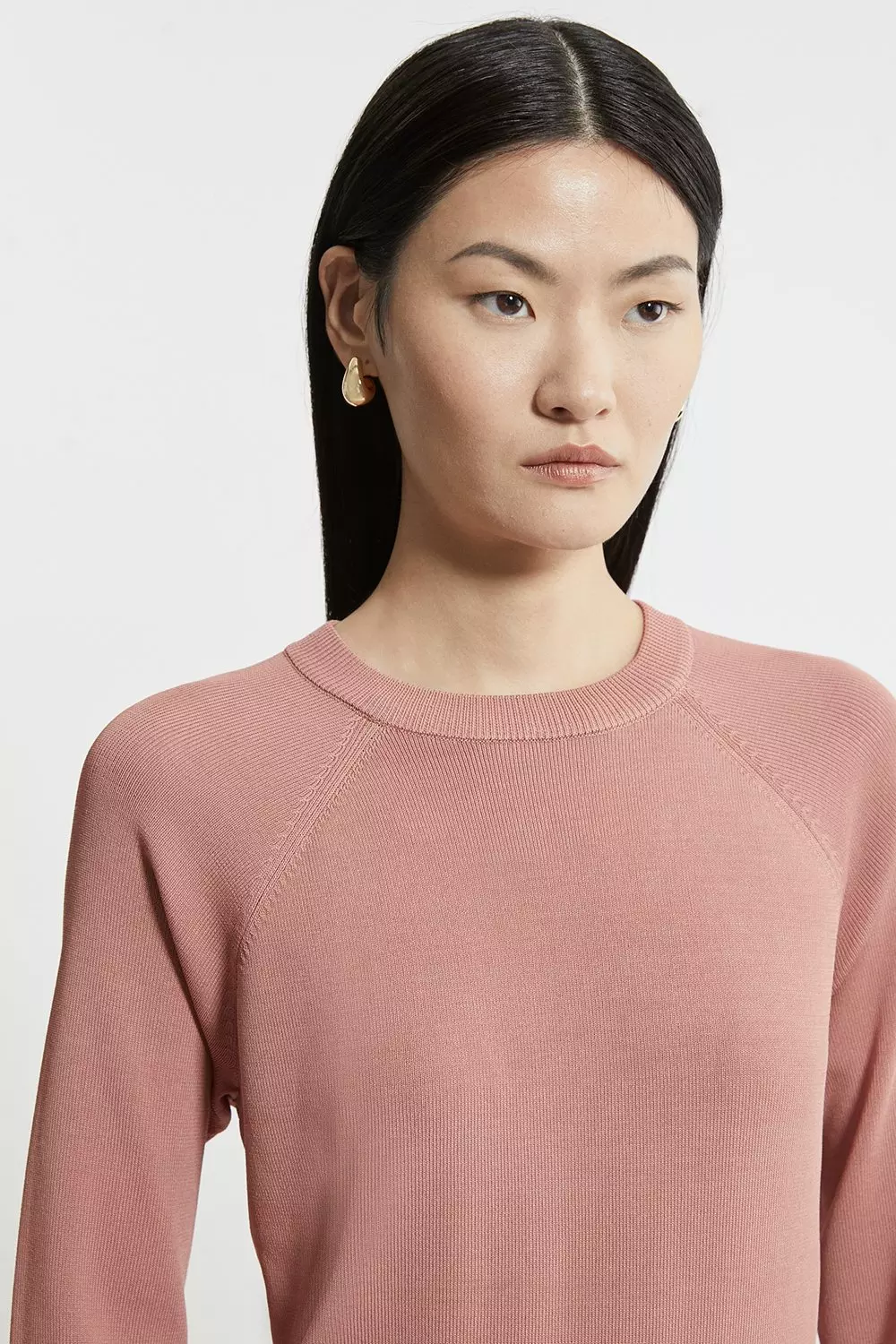 Premium Drape Knit Sweater With Removable Woven Frill Collar
