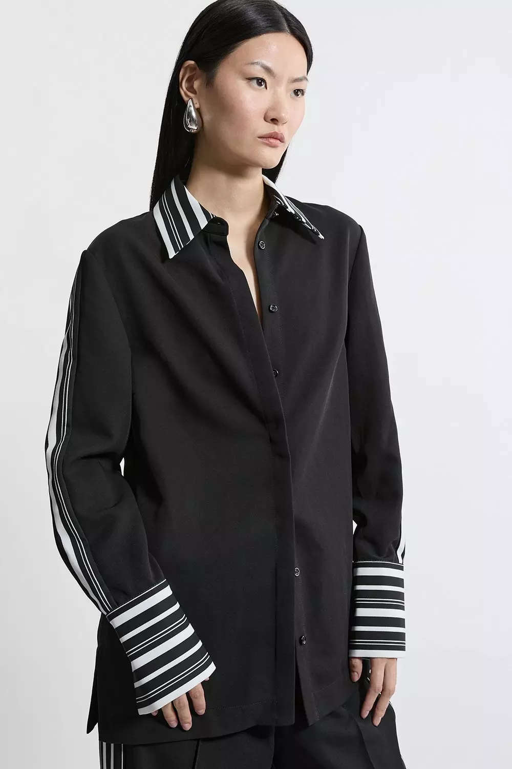 bkk20463_black_xl?$