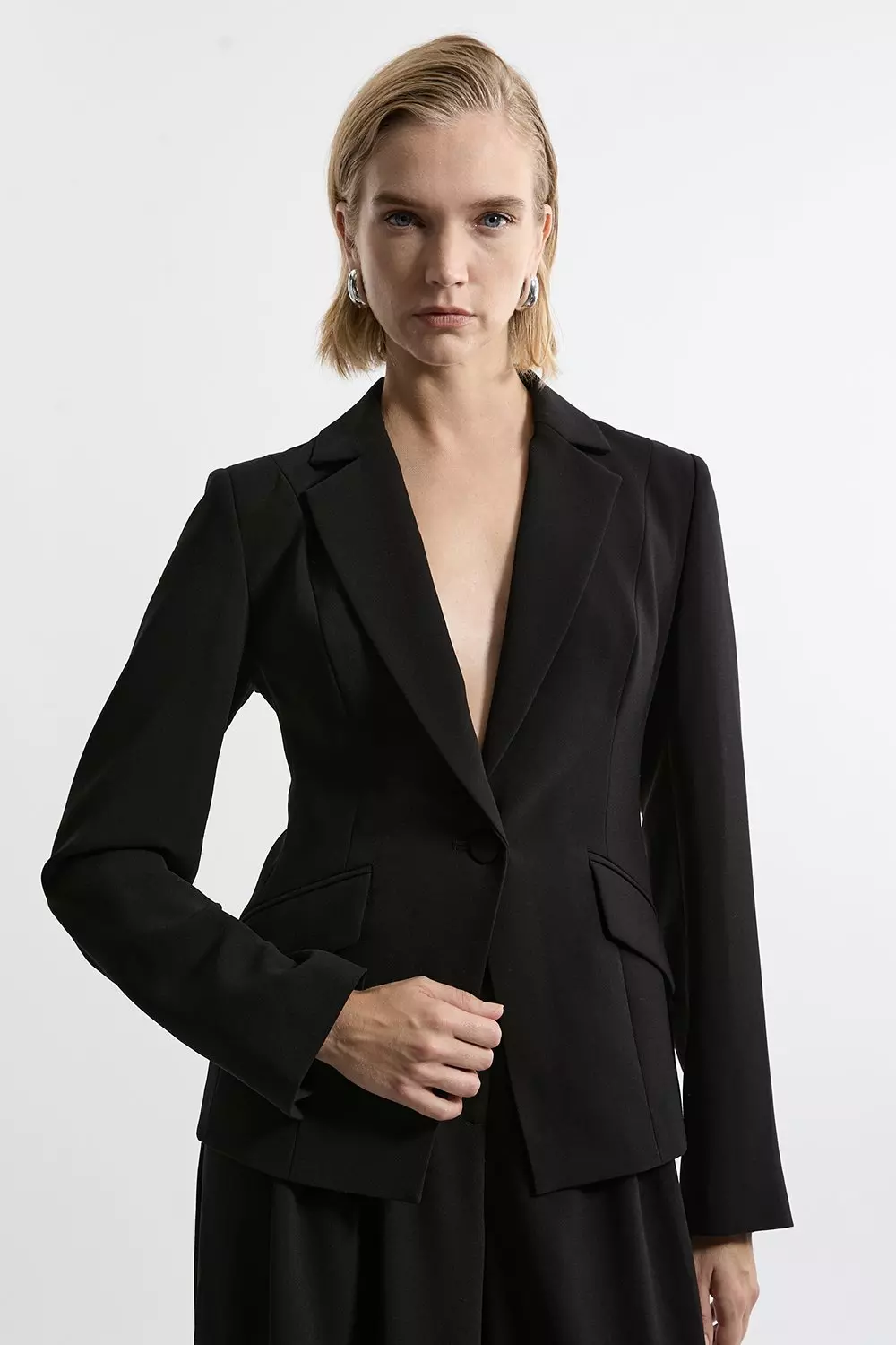★E.B.M★ Single-breasted tailored jacket EMP2CJK030 Tailored Crepe Single Breasted Blazer Jacket | Karen Millen