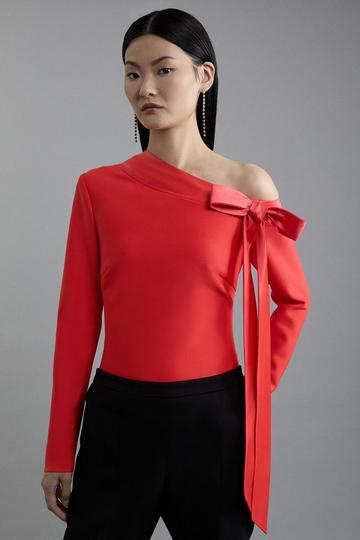 Red Figure Form Bandage Knit Bow Detail Asymmetric Top