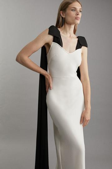 Bandage Figure Form Knit Midaxi Dress With Chiffon Cape mono