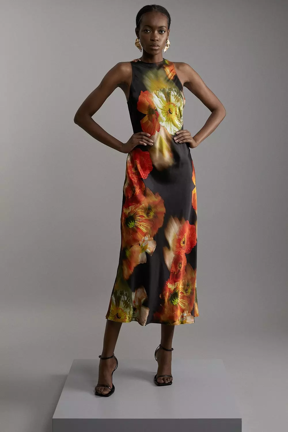 Fitted floral maxi dress hotsell