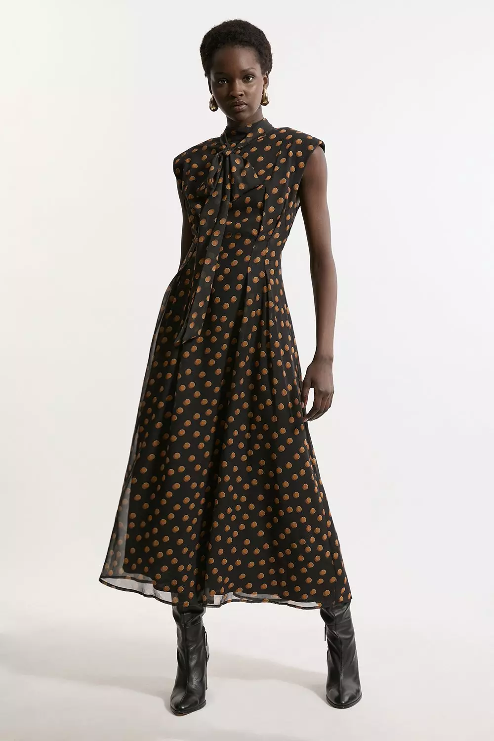 Black Georgette Spot Pintuck Waist Woven Midi Dress alternative image