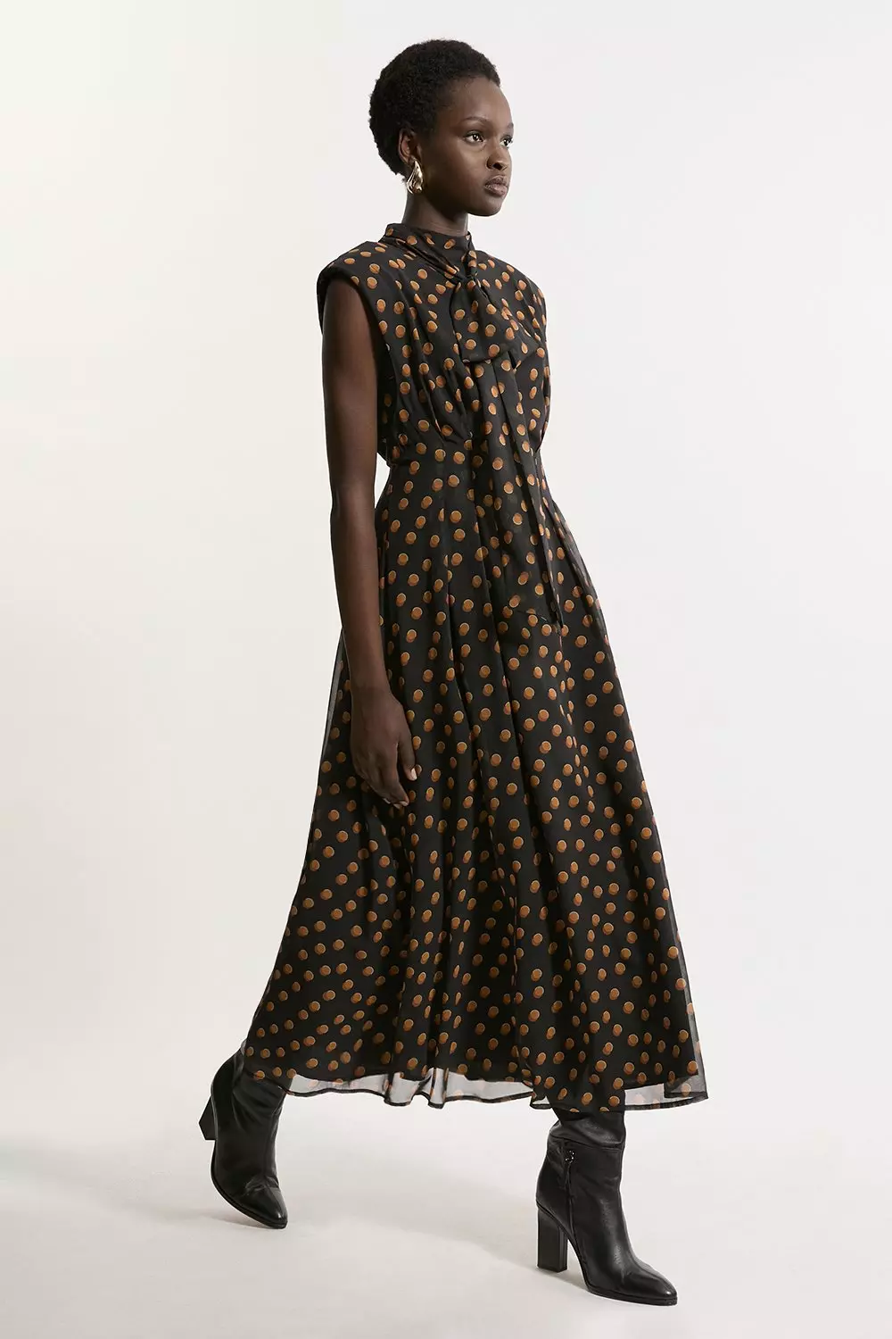 Black Georgette Spot Pintuck Waist Woven Midi Dress alternative image