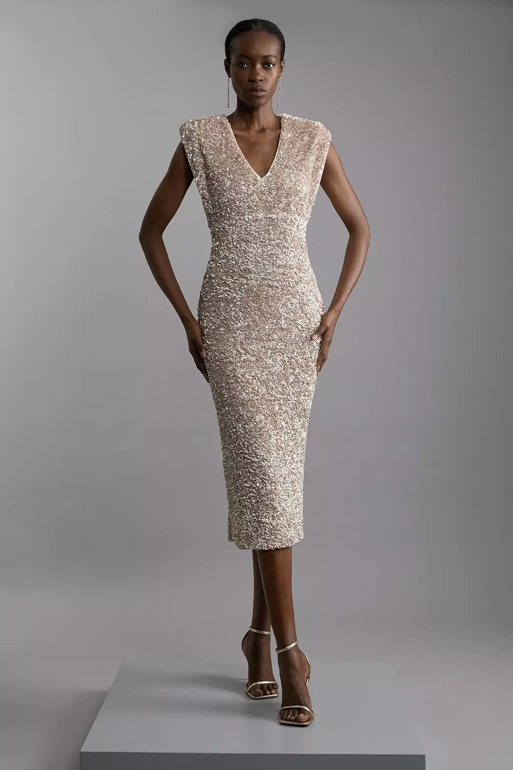 Gold Textured Sequin Sleeveless Midi Dress alternative image