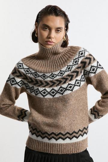 Fairisle Pattern Crew Neck Jumper camel