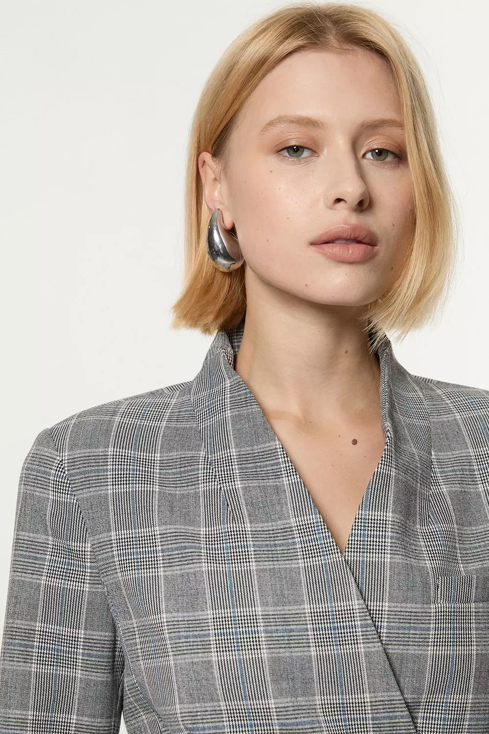 KAREN MILLENグレーチェックテーラードカラーレスベルトブレザー Grey Check Tailored Collarless Belted Blazer | Karen Millen