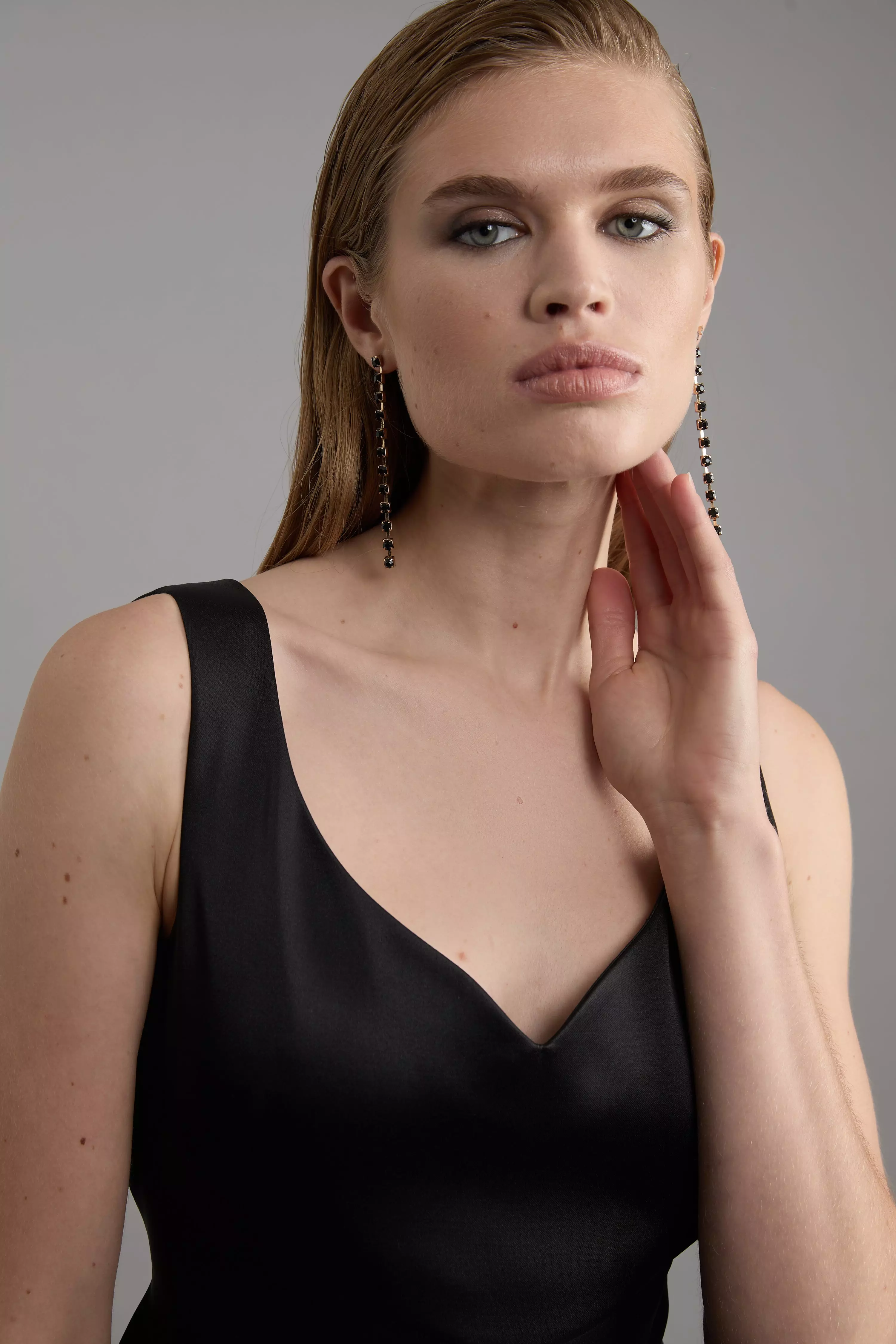 【Karen Millen】ビスコースサテンのテーラードプロムミニドレス bkk21439_black_xl?pdp.template