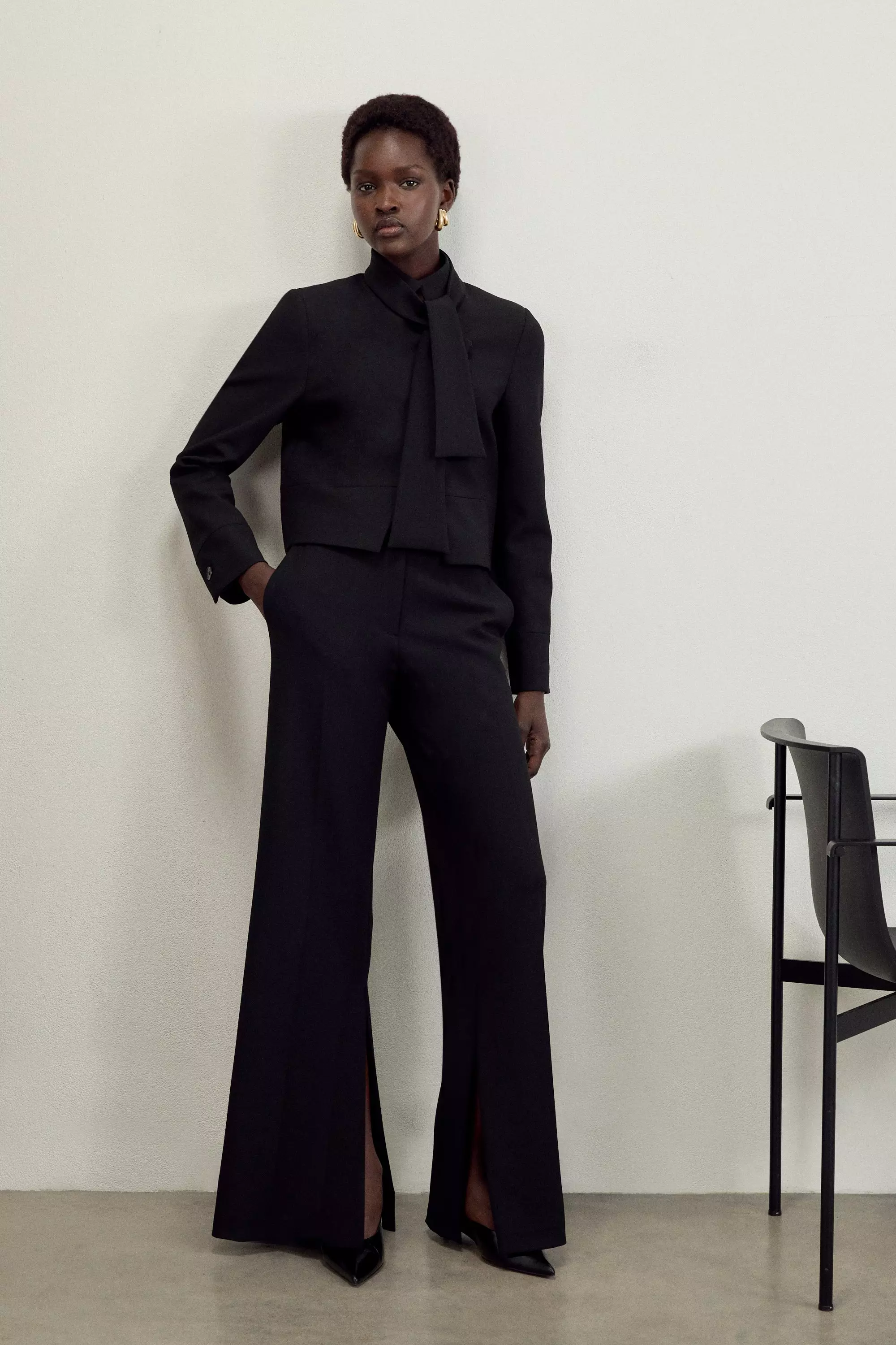 The Founder Compact Stretch Cropped Tie Neck Tailored Blazer Karen Millen