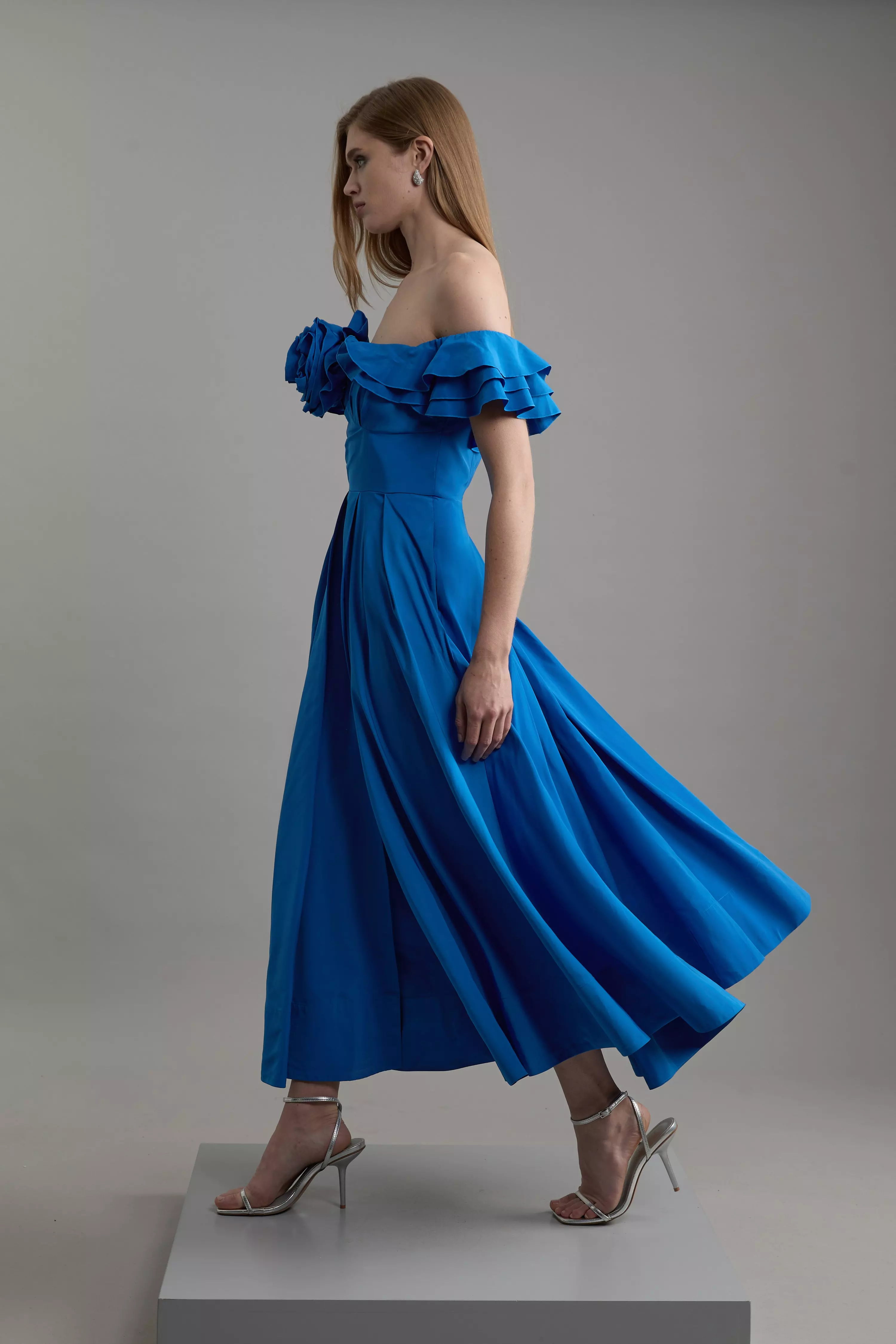 Petite Size Off The Shoulder Taffeta Woven Maxi Dress