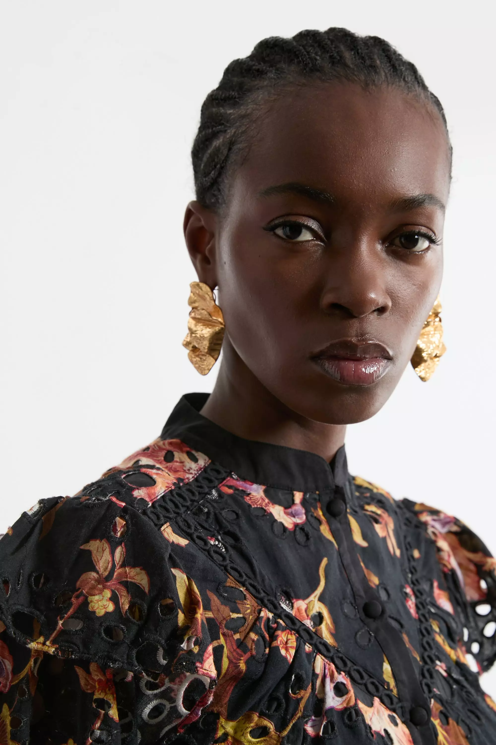 Tall Printed Eyelet Woven Blouse With Guipure Trim | Karen