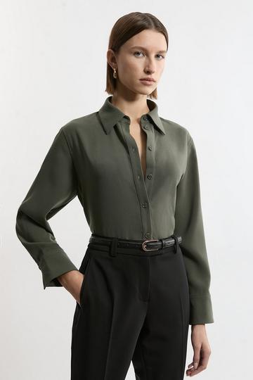 Tailored Crepe Essential Shirt khaki