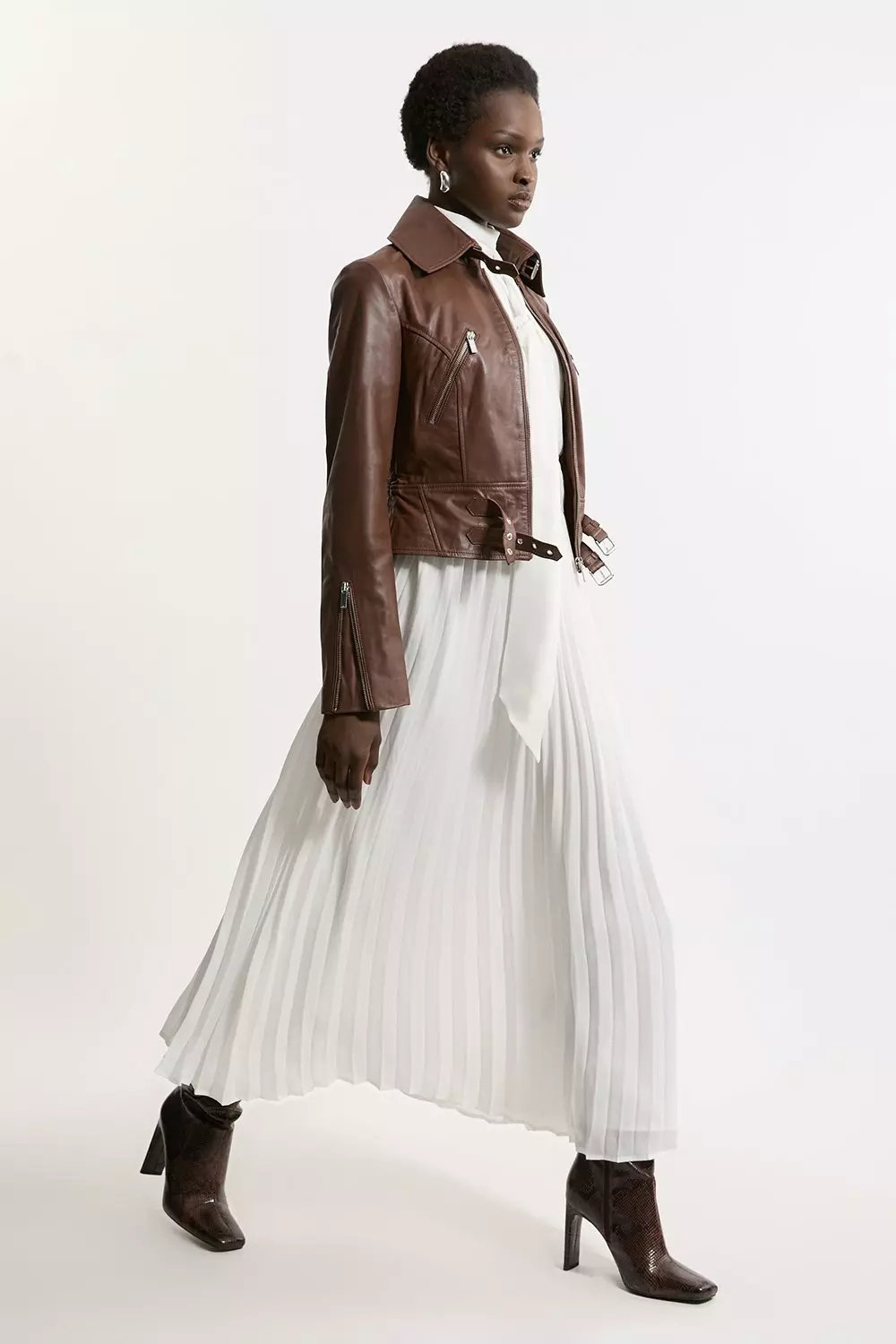 KAREN MILLEN ラップベルトディテール付き レザー ジャケット Leather Buckle Detail Zip Through Moto Jacket | Karen Millen
