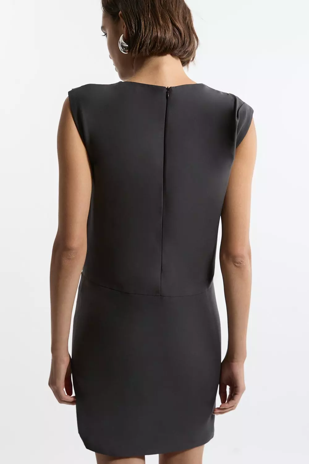Black Tailored Pleat Neck Pocket Detail Midi Dress alternative image