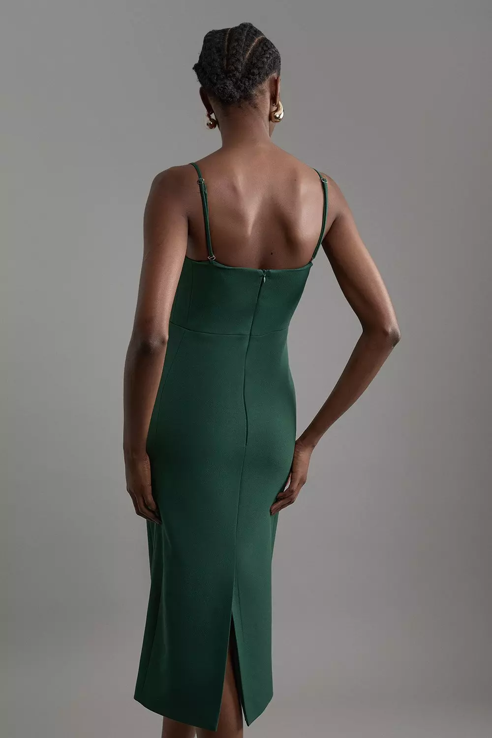 JAG5741_ZD30082741Z_ZELMADRESS