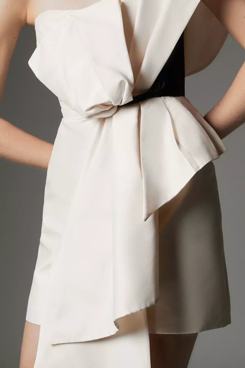 ANDMARY】Anita ribbon mini dress