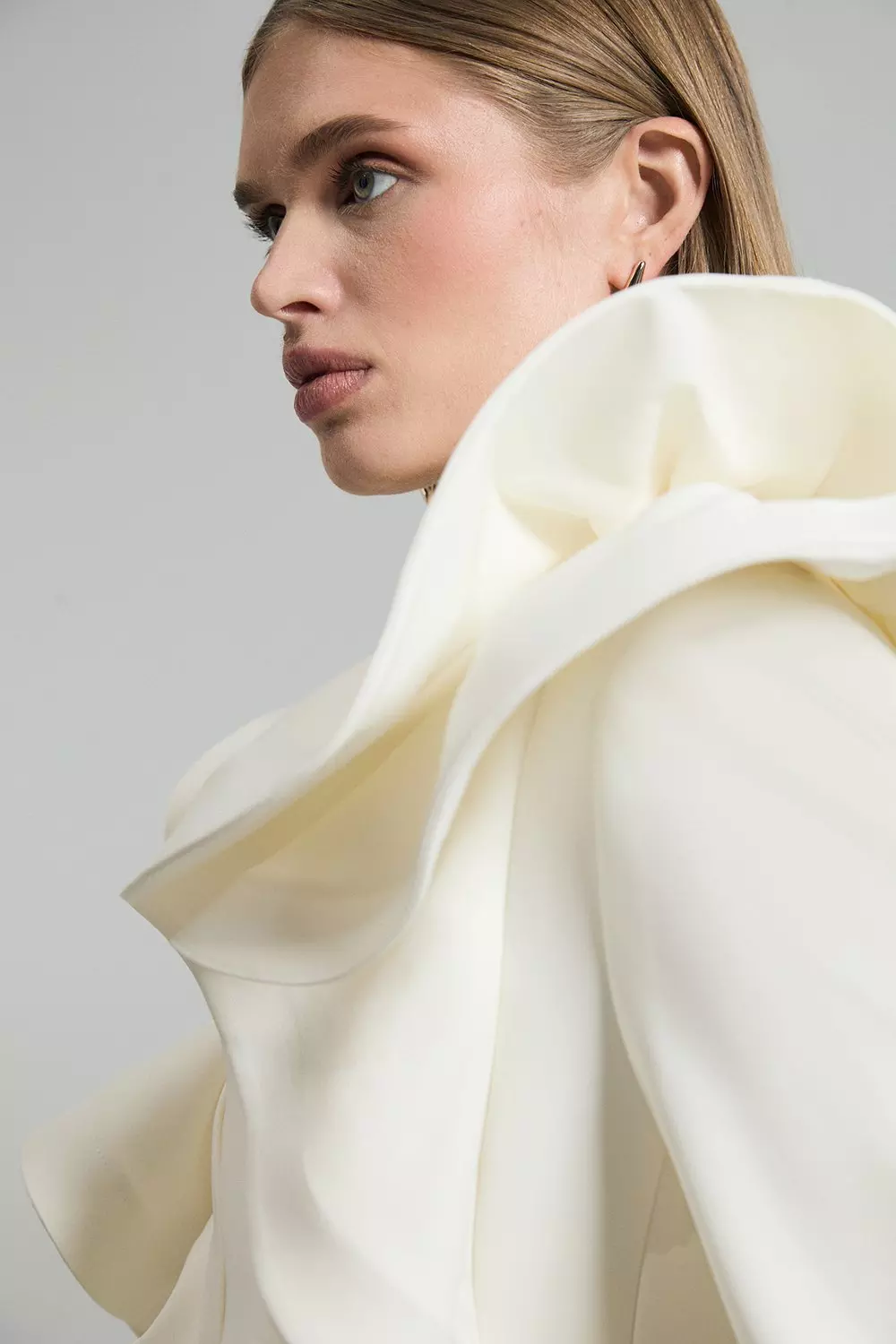 【Karen Millen】ドラマ ラッフル フリル ダブル ブレザードレス Tailored Drama Ruffled Double Breasted Blazer Dress | Karen