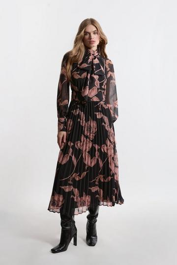 Floral Print Pleated Skirt Tie Neck Detail Woven Maxi Dress floral