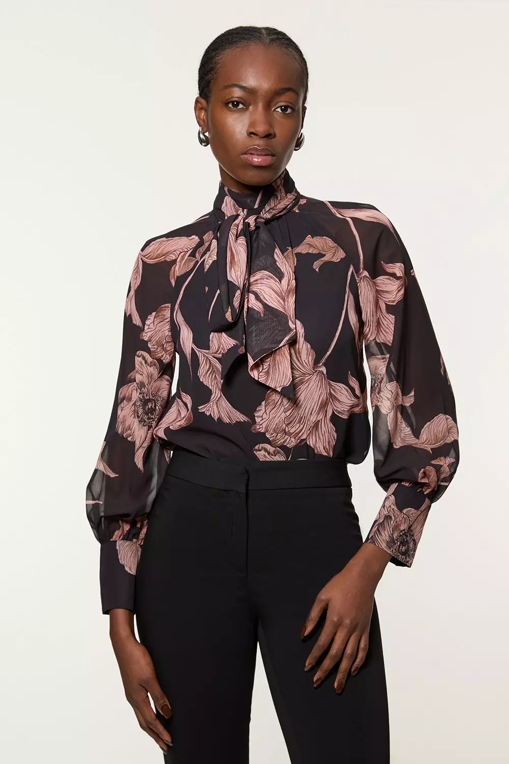 KAREN MILLEN 日本未入荷 花柄 Vネック プリーツ フリル ミニ 楽天市場】【SALE／66%OFF】花柄Vネックプリーツ/半袖OP INGNI