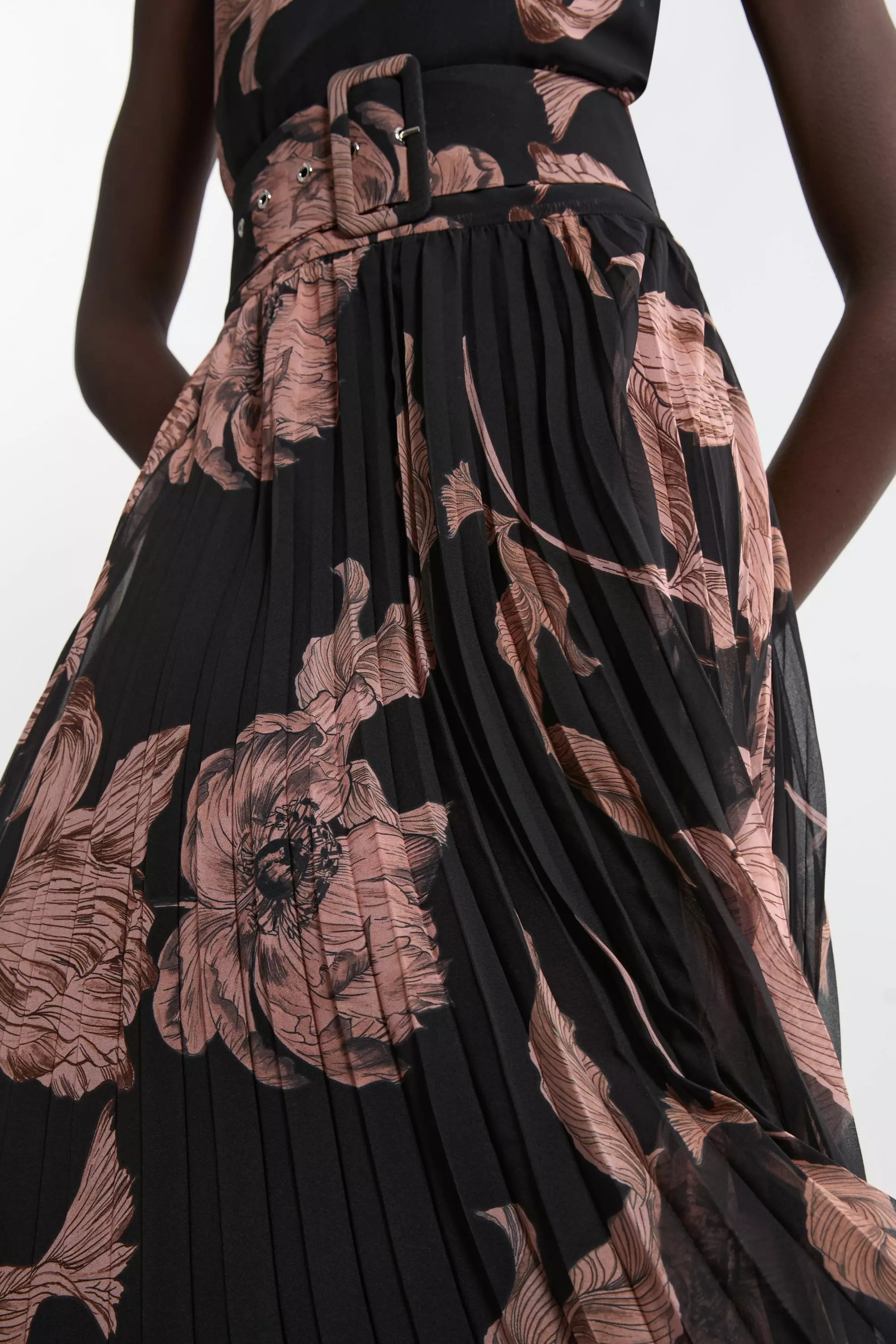 関送込【KAREN MILLEN】花柄プリーツシワカットアウト織りドレス 国内発・関税込!! KAREN MILLEN*アシンメトリー プリーツドレス