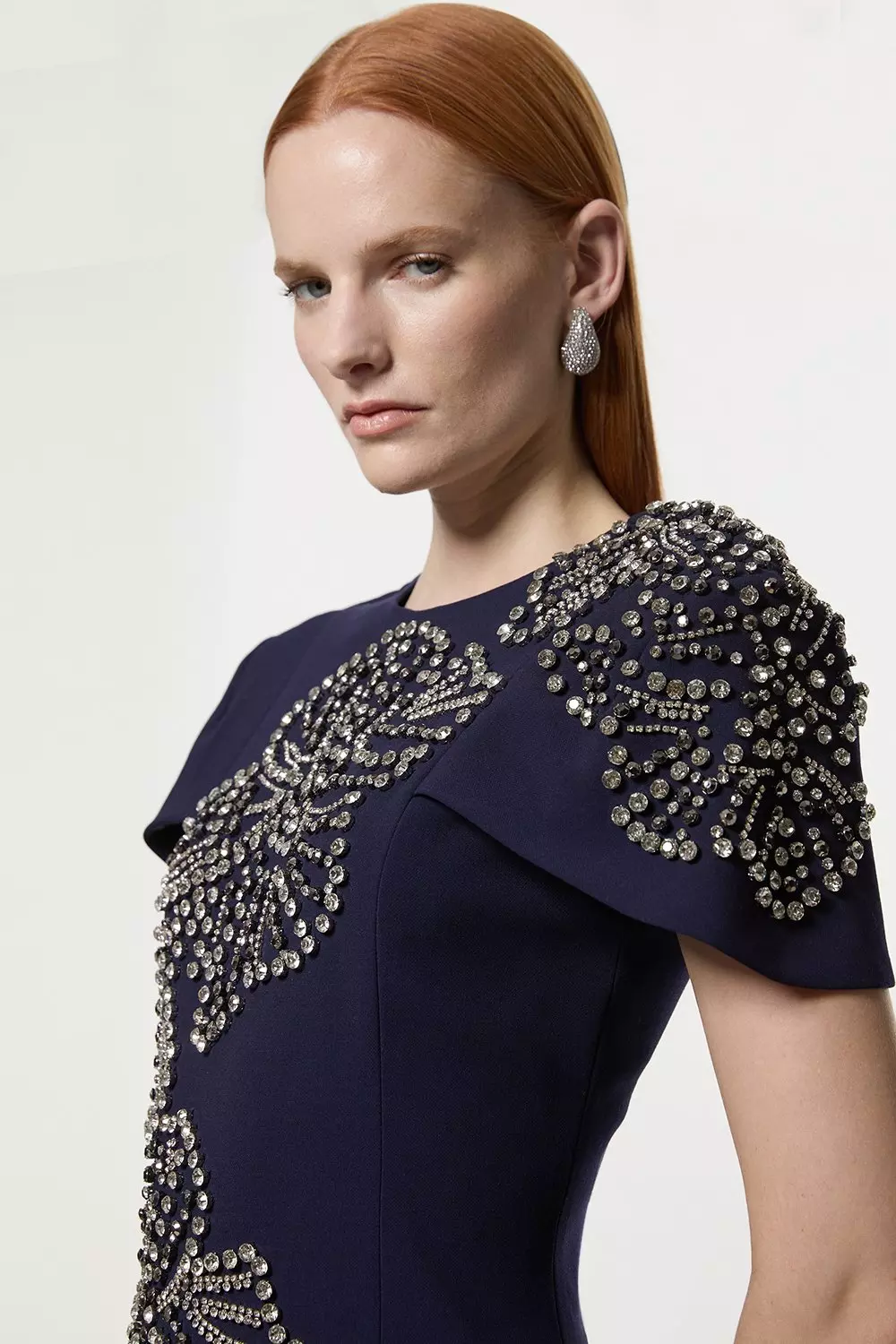 KAREN MILLEN マキシドレス クリスタル ホルターネック タイト Metallic Embellished And Beaded Halter Maxi Dress | Karen Millen