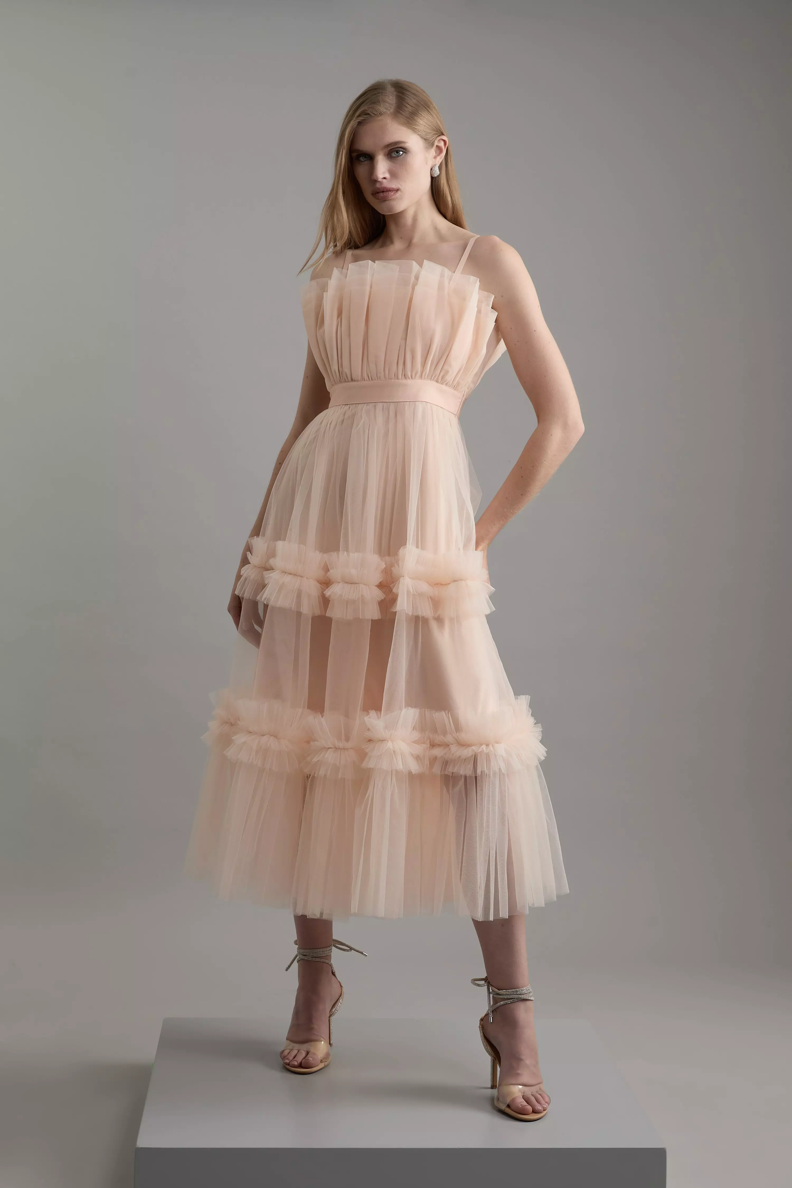 トップス tulle tiered tunic camisole Camisole in off-white modal with embroidered tulle