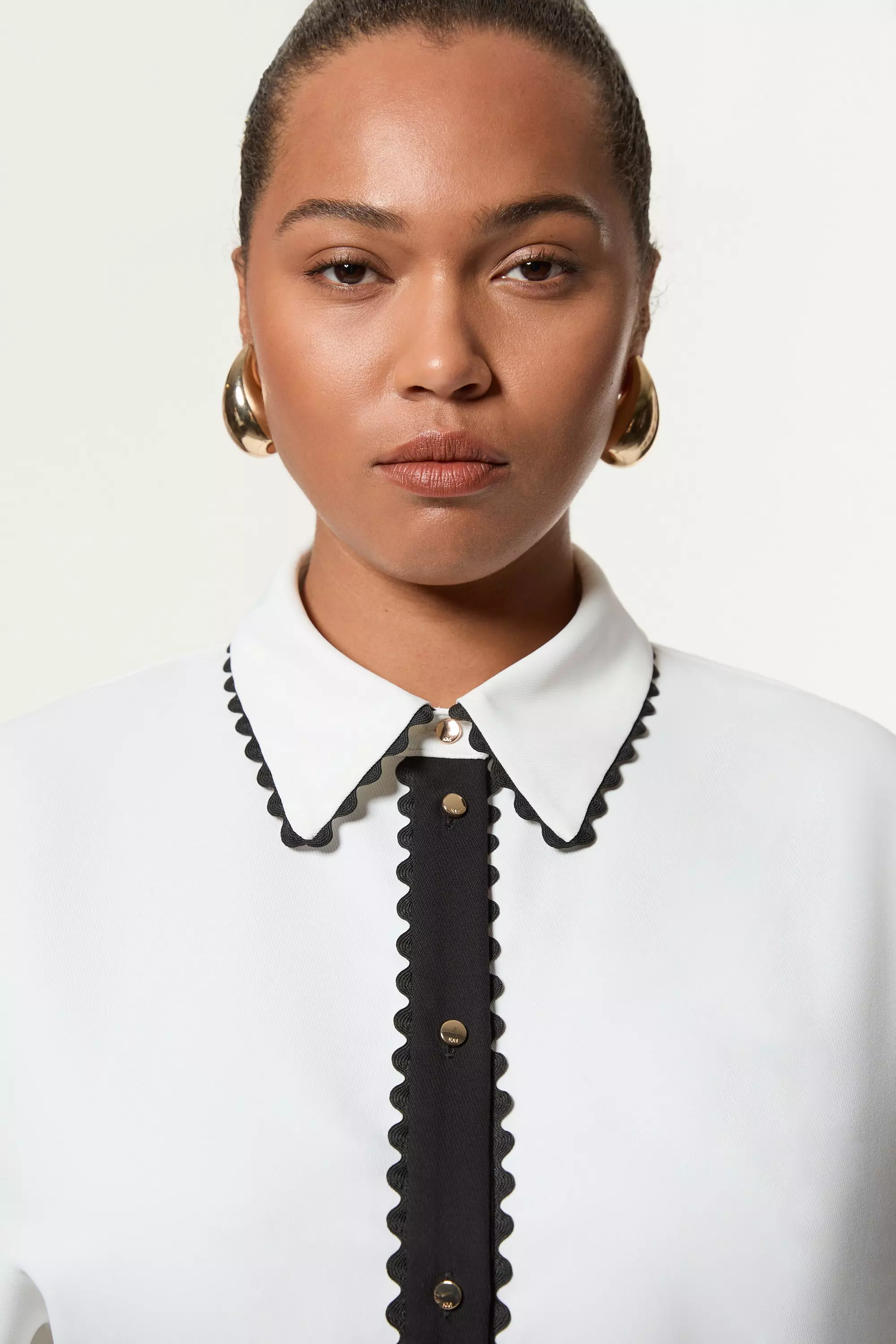 KAREN MILLEN 編み込みフリルトリム付き ニット ジャケット Buy Blazers Karen Millen in Saudi Arabia | VogaCloset