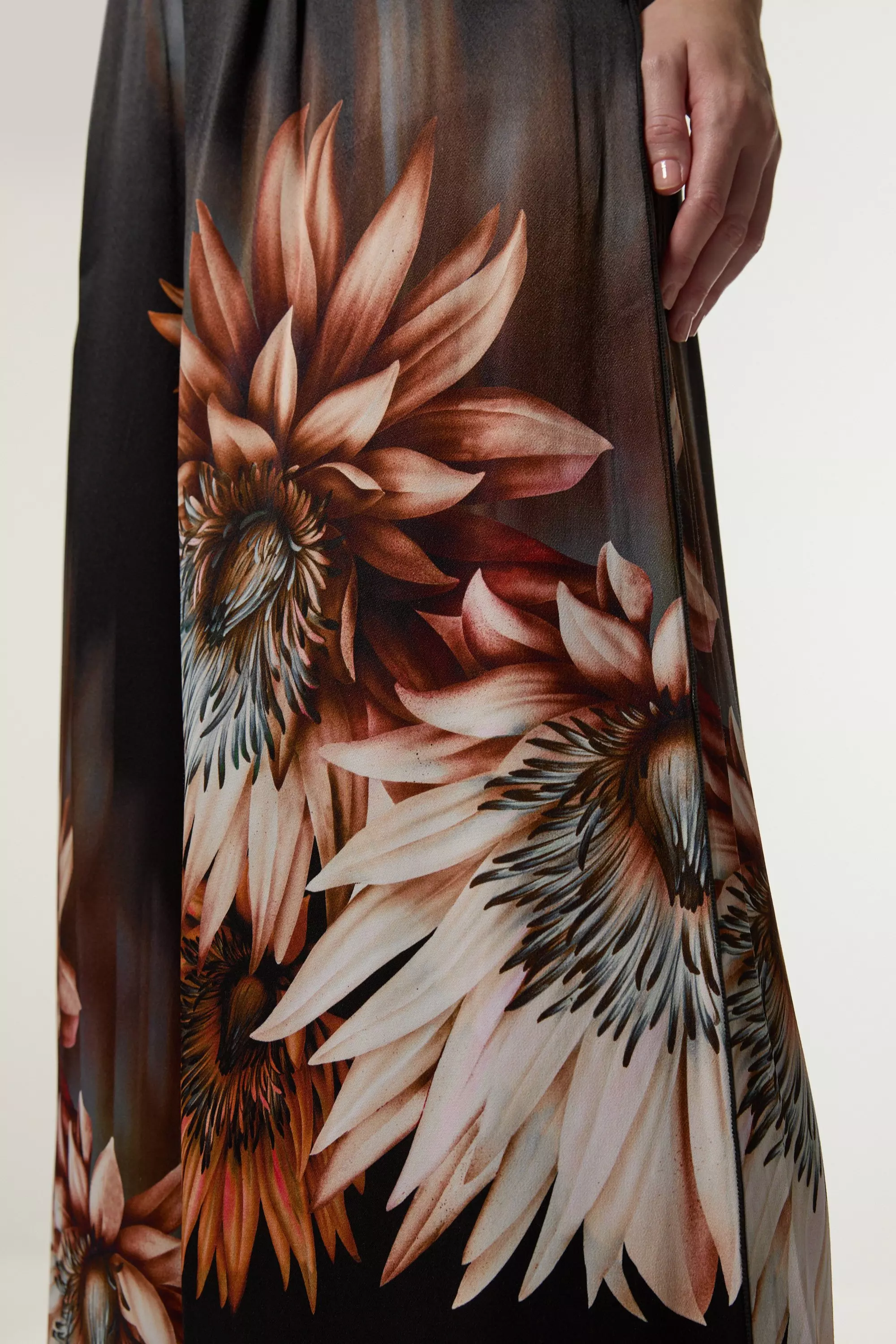 Floral Tall Viscose Satin Printed Wide Leg Woven Trouser alternative image