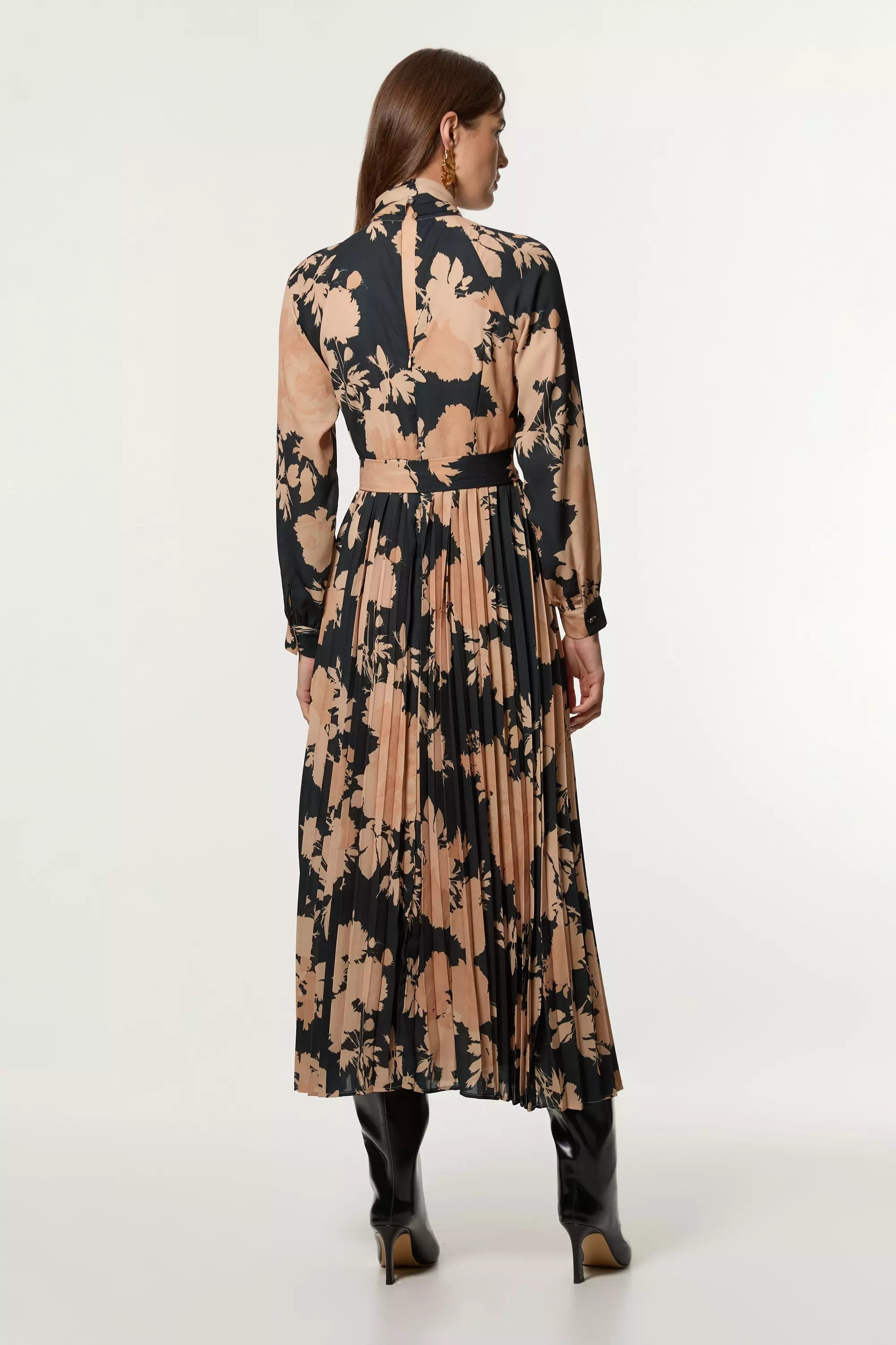 Pleated Georgette Tie Neck Woven Maxi Dress With Belt