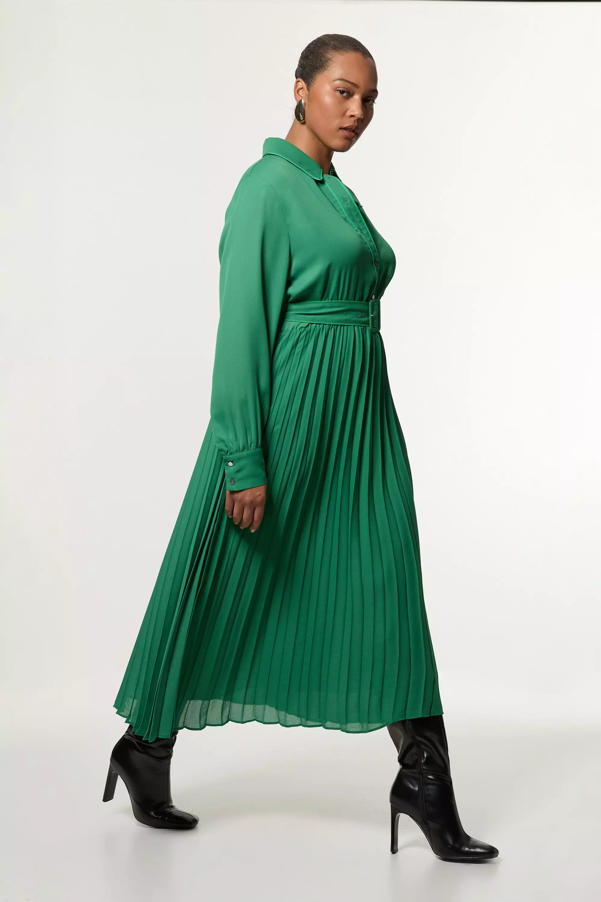 Green Plus Size Contrast Tipped Georgette Woven Shirt Dress alternative image