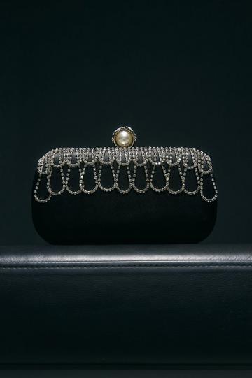 Scallop Detailed Embellished Clutch black