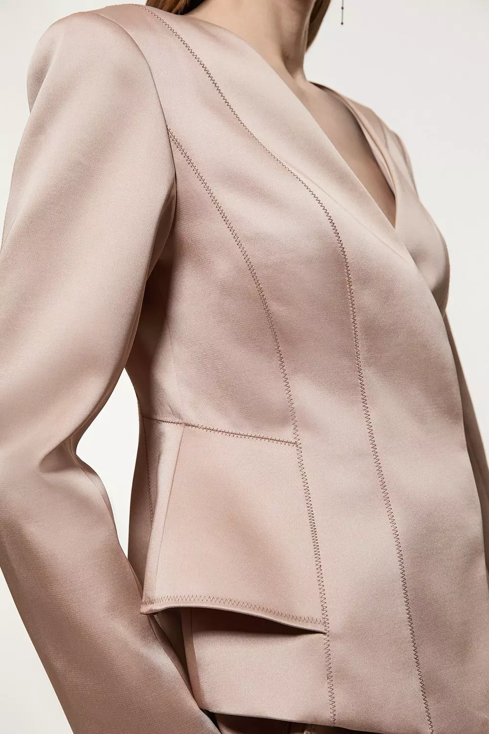 【Karen Millen】サテン ステッチ テーラード ペプラム ブレザー bkk23146_champagne_xl?$