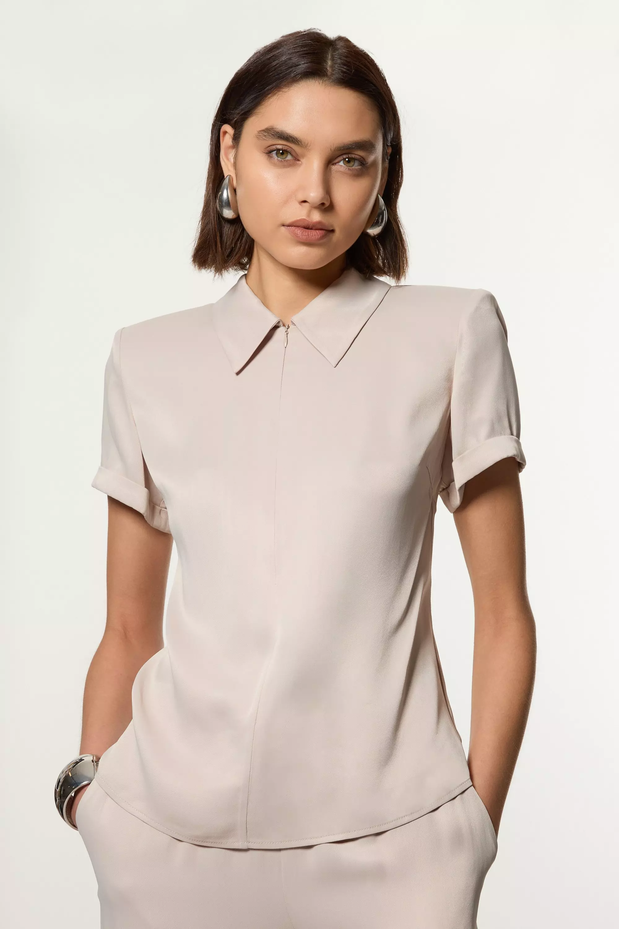bkk23182_silver_xl?$