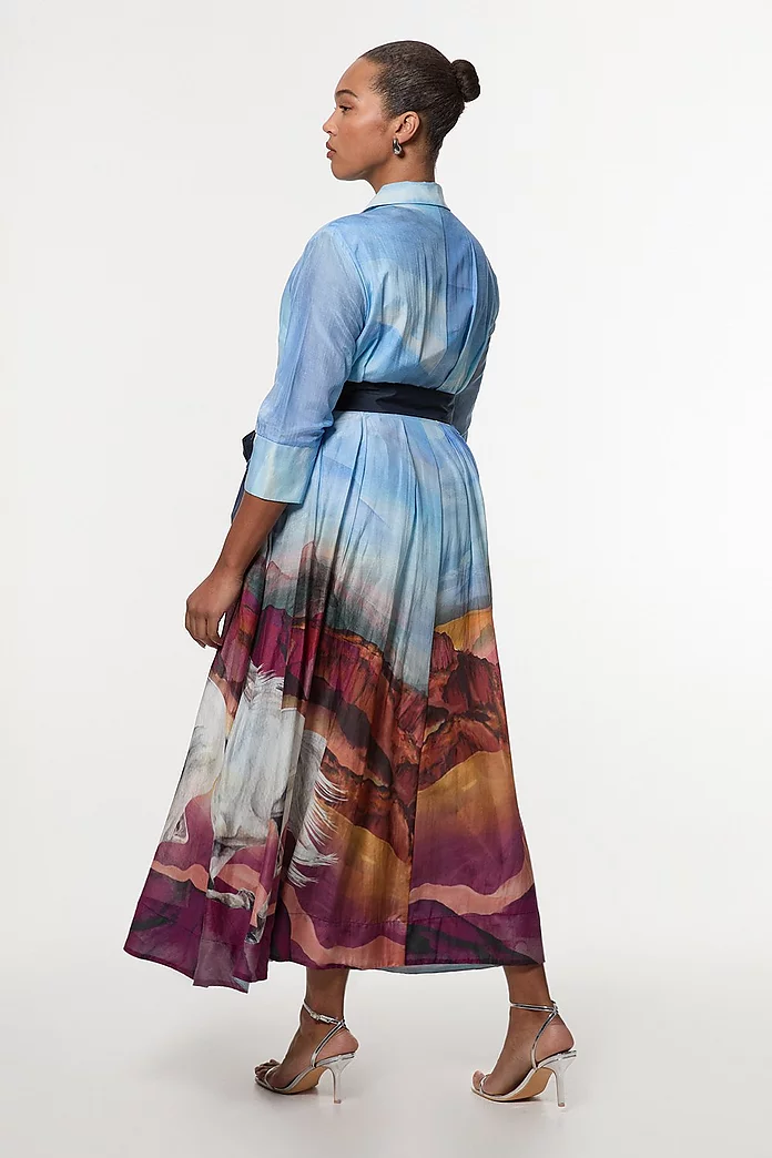 Plus Size Silk Cotton Stallion Print Woven Belted Maxi Shirt Plus Size Silk Cotton Stallion Print Woven Belted Maxi Shirt