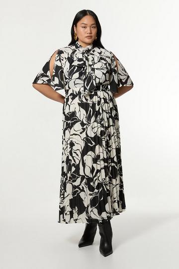 Black Plus Size Georgette Tie Neck Pleated Woven Maxi Dress