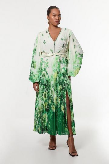 Green Plus Size Ombre Floral Soft Pleated Cut Out Woven Maxi Dress