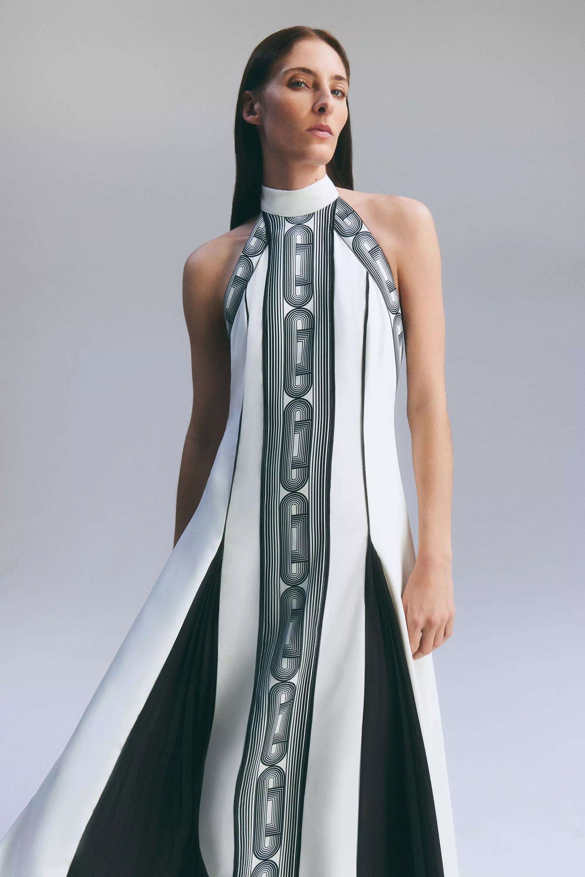 Mono Amelia Graham Printed Statement Woven Gown alternative image