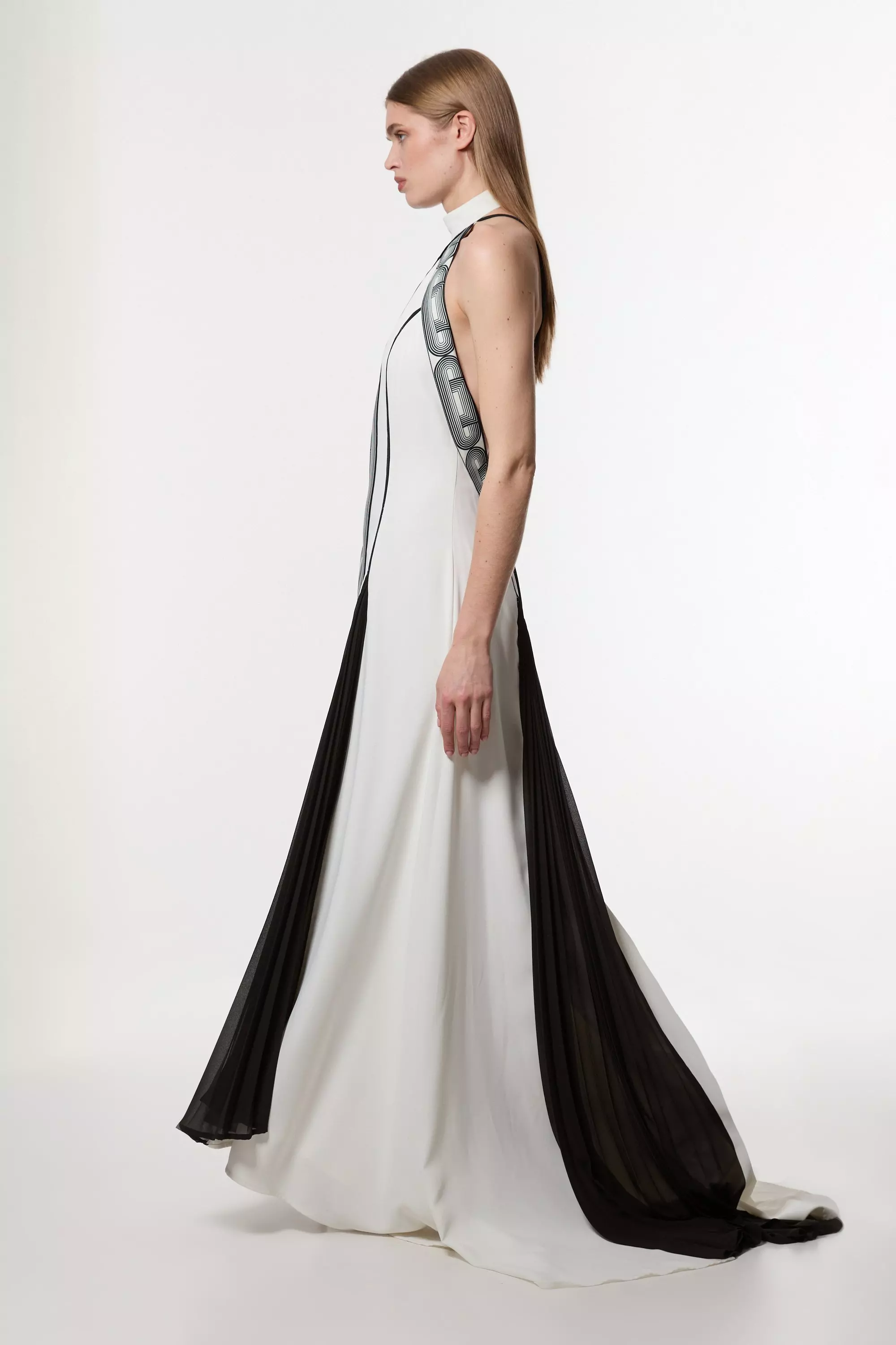 Mono Amelia Graham Printed Statement Woven Gown alternative image