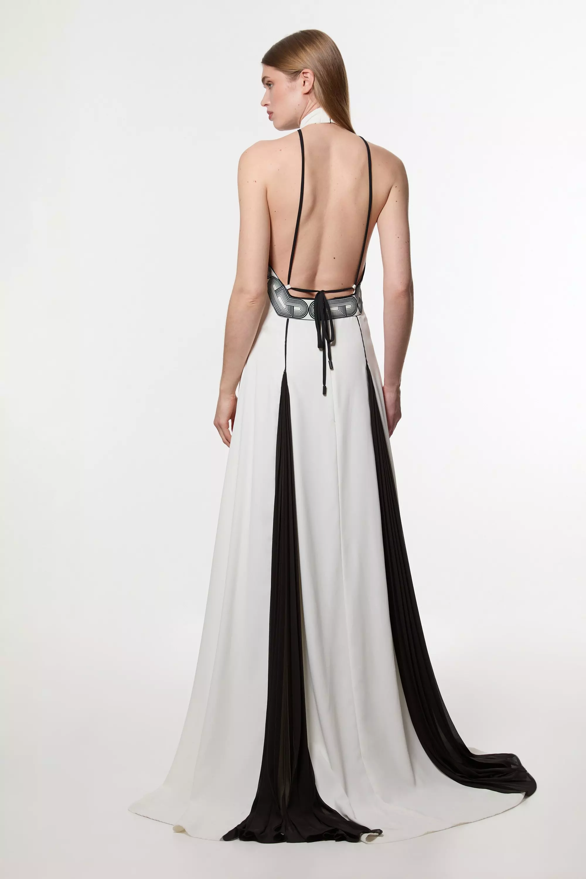 Mono Amelia Graham Printed Statement Woven Gown alternative image