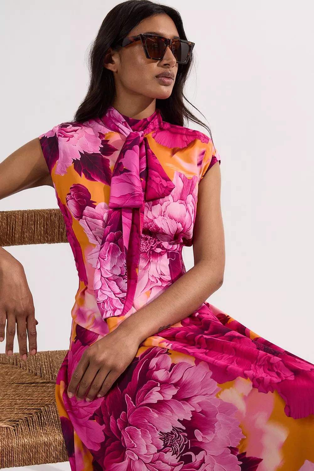 【KAREN MILLEN】フローラル ホルターネック ミディドレス bkk23599_floral_xl?$