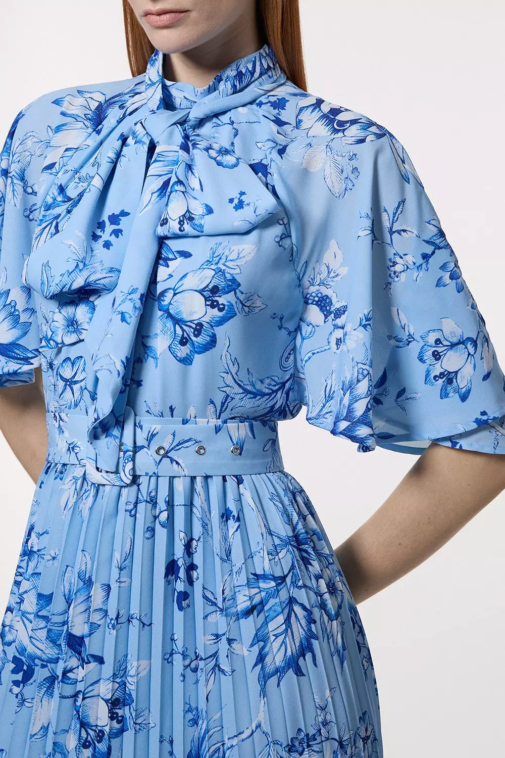 【Karen Millen】フローラル タイネック ミディドレス Floral Georgette Tie Neck Pleated Woven Midi Dress | Karen