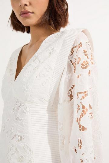 Cutwork Broderie Drama Sleeve Woven Blouse white