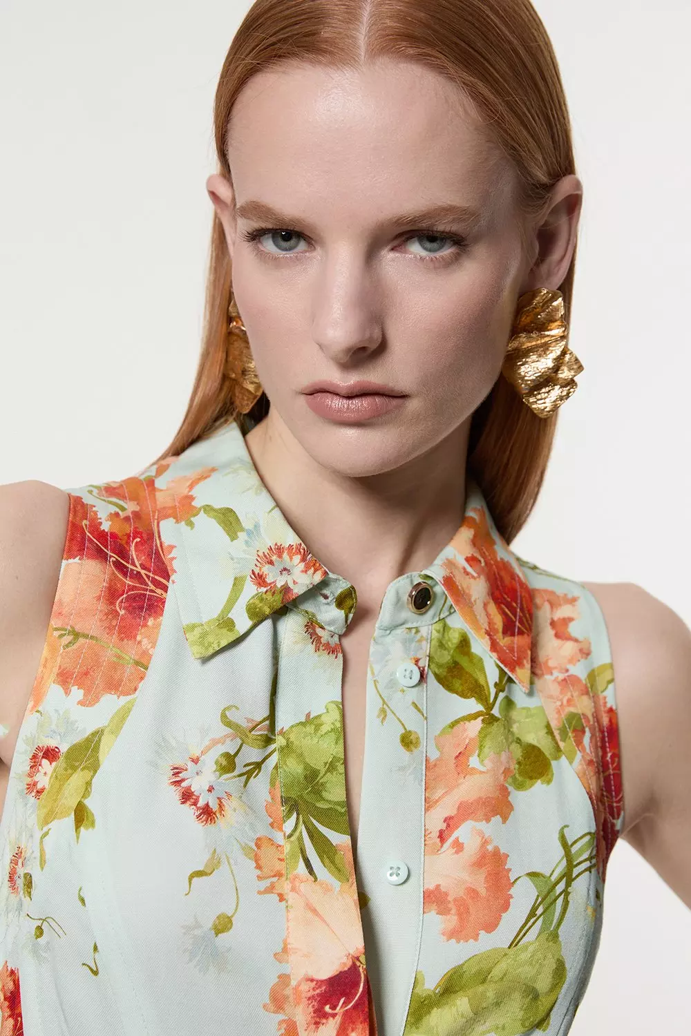 Premium Viscose Linen Floral Topstitch Halter Neck Woven