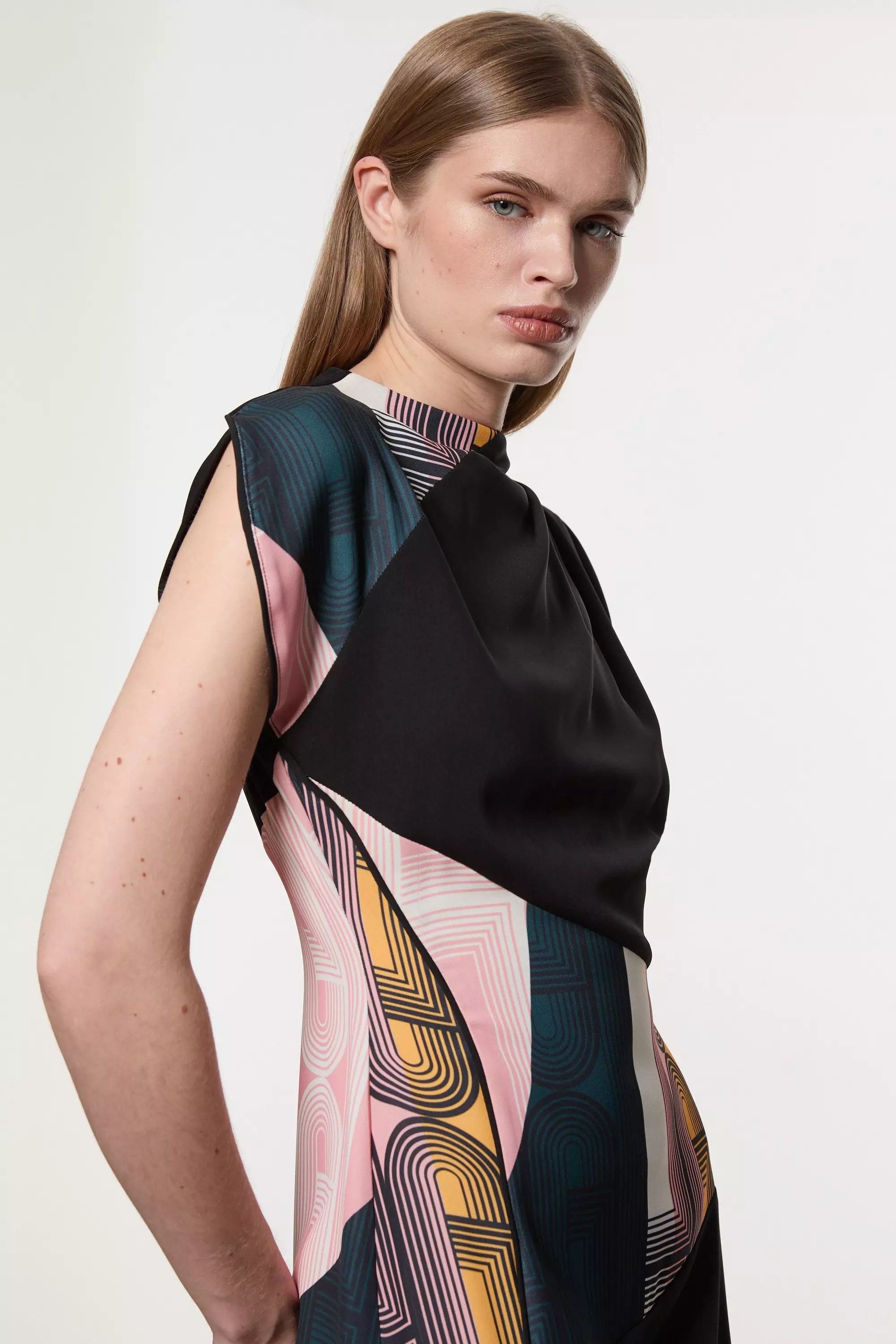 ◆KAREN MILLEN◆ Amelia Grahamテーラードカラーブロックドレス Amelia Graham Soft Tailored Color Block Printed Midi Dress