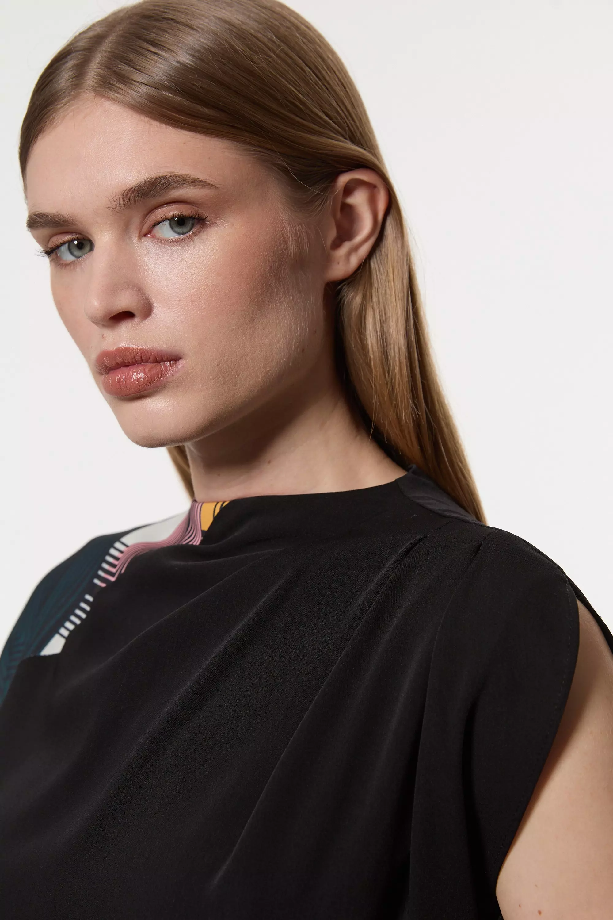 ◆KAREN MILLEN◆ Amelia Grahamテーラードカラーブロックドレス Amelia Graham Soft Tailored Color Block Printed Midi Dress